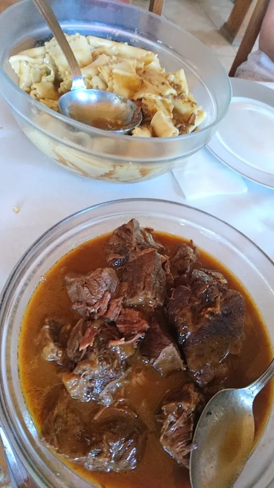 Viande Et Pâtes Corse